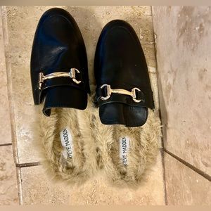 Steve Madden faux fur black slip on slides size 7